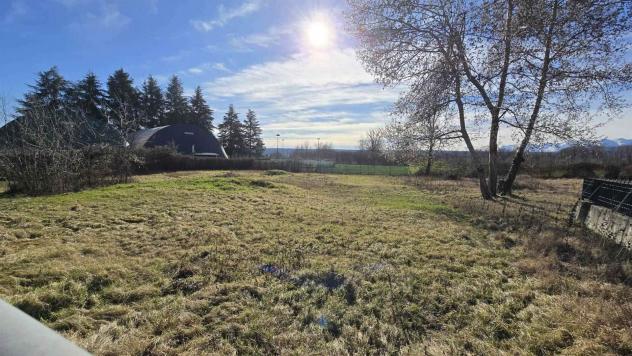 Vendita Terreno edificabile da 2900 mq in Via Primo Maggio con giardino - Foto 4