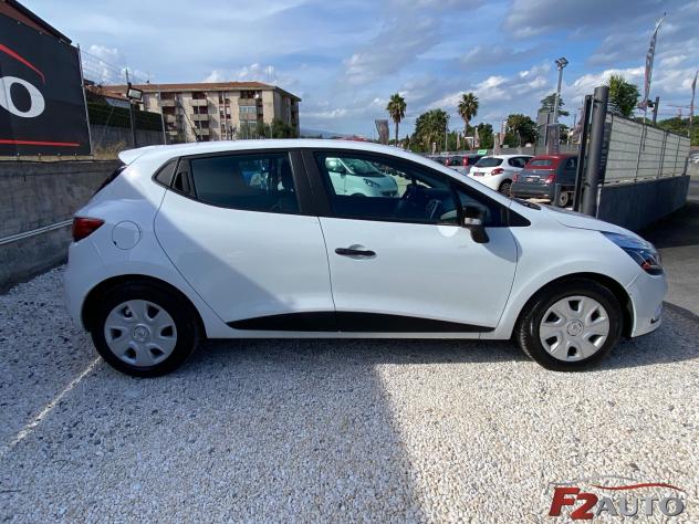 RENAULT CLIO VAN 1.5 DIESEL 75 CV ENERGY - Foto 7