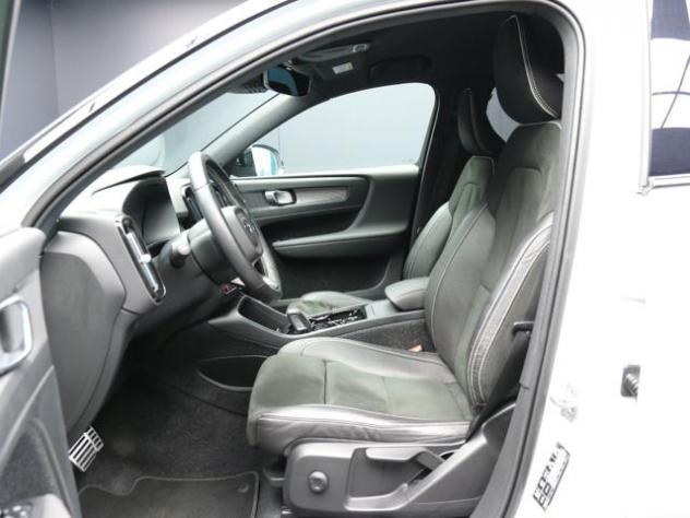 VOLVO XC40 B4 197AWD Geartronic R-design rif. 24059054 - Foto 9