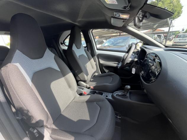 Toyota Aygo X 1.5 HYBRID 115 CVT - Foto 9