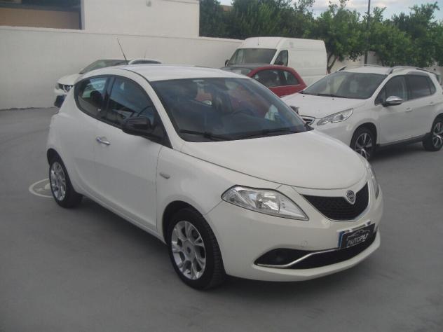 Lancia Ypsilon 1.2 69 CV 5 porte Gold - 2016 - Foto 6
