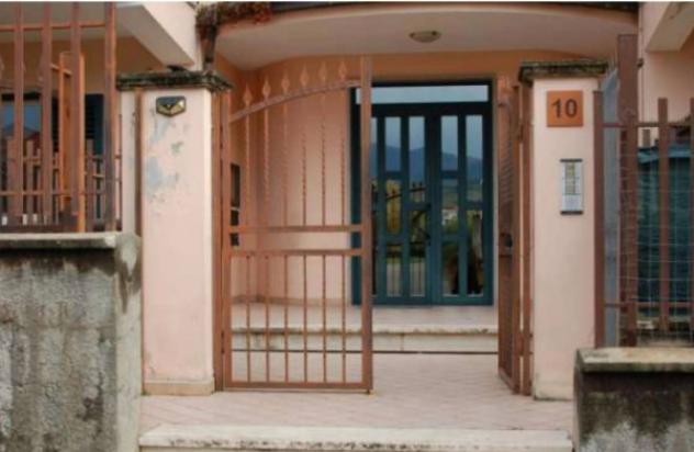 Immobile in asta di 159 m² con più di 5 locali e box auto in vendita a Castrovillari - Foto 3