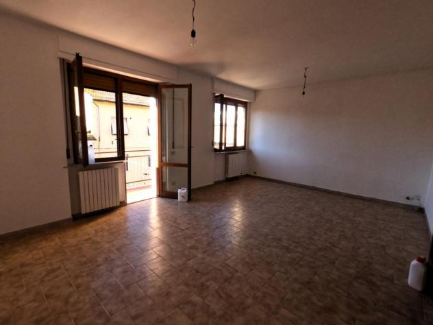 Porzione di casa in vendita a Poggibonsi 360 mq Rif: 668930 - Foto 2