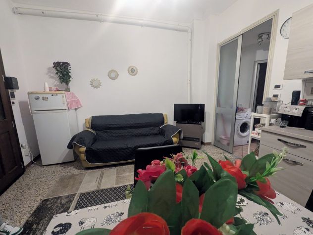 via VALPRATO (Spina 3) bilocale arredato da investimento