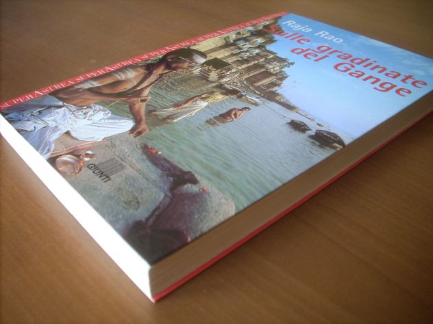 Sulle gradinate del Gange - Raja Rao - Foto 2