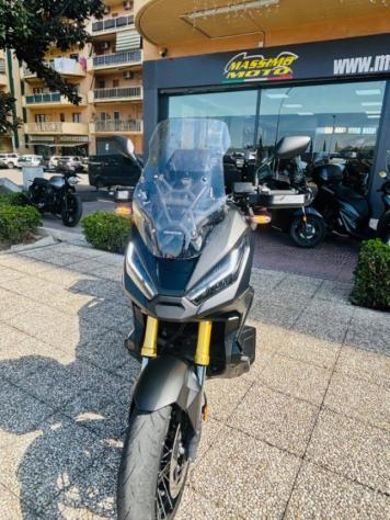 HONDA X-ADV 750 TUTTO INCLUSO ANCHE PASSAGGIO! MINI RATE rif. 24153118 - Foto 9