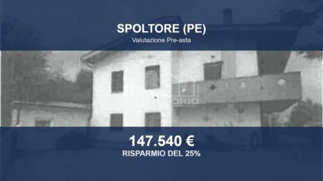 Immobile in asta di 322 m² con più di 5 locali in vendita a Spoltore