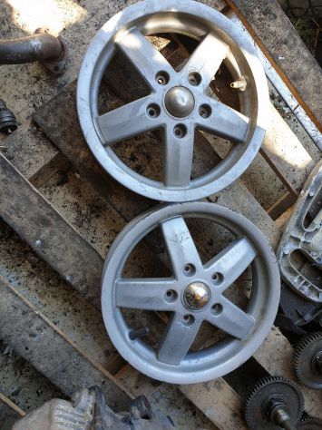 CERCHI ANTERIORE E POSTERIORE PIAGGIO VESPA LX 2T 4T 50/125/150 2005 2013