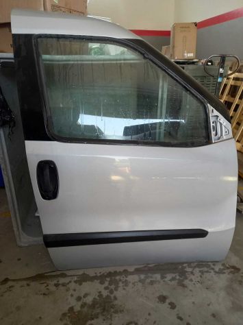 PORTA ANTERIORE DX FIAT DOBLO 2010