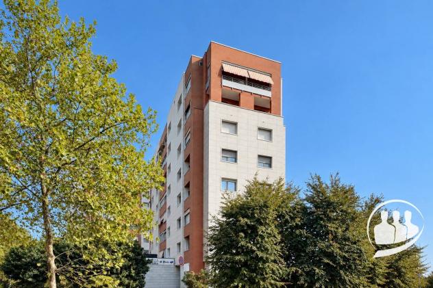 Attività commerciale in affitto a Torino, Lucento