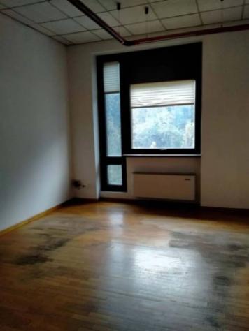 Immobile in asta di 268 m² in vendita a Varese - Foto 2