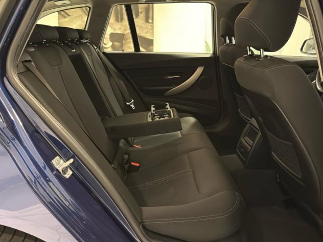 BMW Serie 3 320d xDrive Touring auto Navi Cruise FariLED 18” - Foto 8