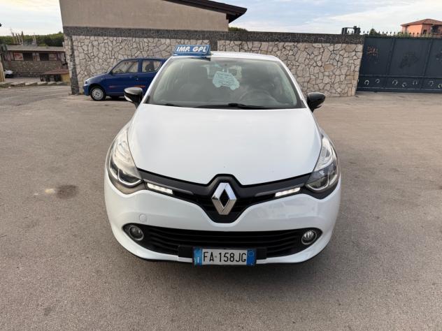 Renault Clio 1.2 75CV GPL 5 porte Costume National - Foto 3
