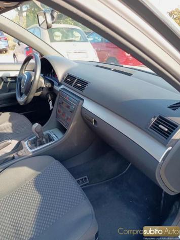 AUDI A4 1.9 TDI F.AP. Avant Sport rif. 23898702 - Foto 10