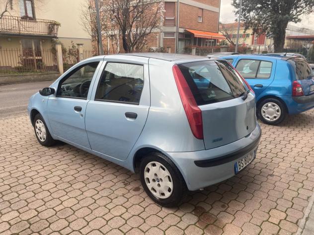 Fiat Punto 1.2 KM 126.000 Si Neopatentati - Foto 6