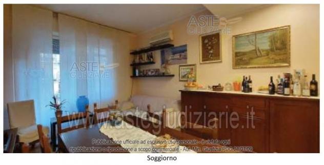 IMMOBILI-IMMOBILE RESIDENZIALE-VIA FEREGGIANO 30, INT. 7 - Foto 5