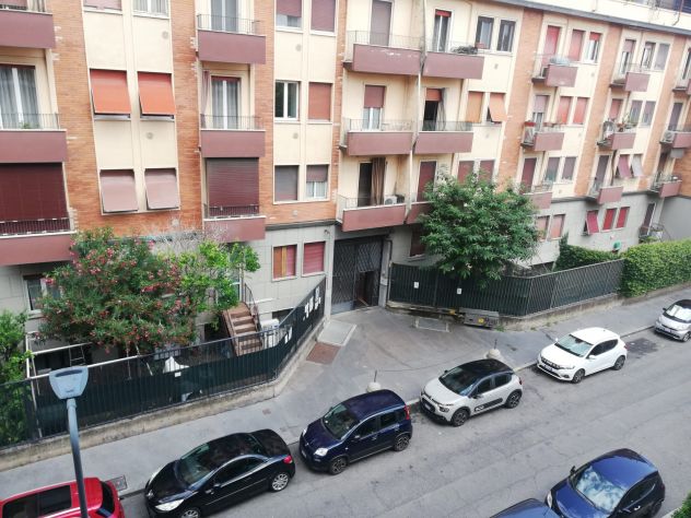 Affitto n. 2 stanze zona Villaggio Olimpico
