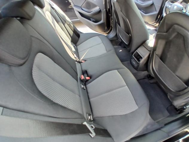 Bmw 116 116D BUSINESS ADVANTAGE 2023 - Foto 9