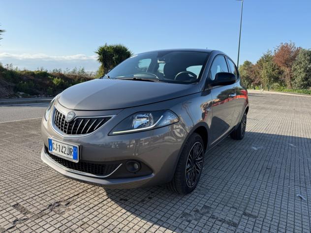 Lancia Ypsilon 1.0 FireFly 5 porte S&S Hybrid Ecochic UnYca