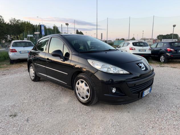 Peugeot 207 Plus 1.4 8V 75CV 5p. ECO GPL - Foto 2