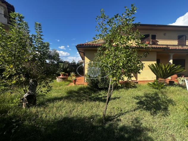 BIFAMILIARE di 8 vani e di 317 mq (FIGLINE E INCISA VALDARNO) rif. V-2463 - Foto 7