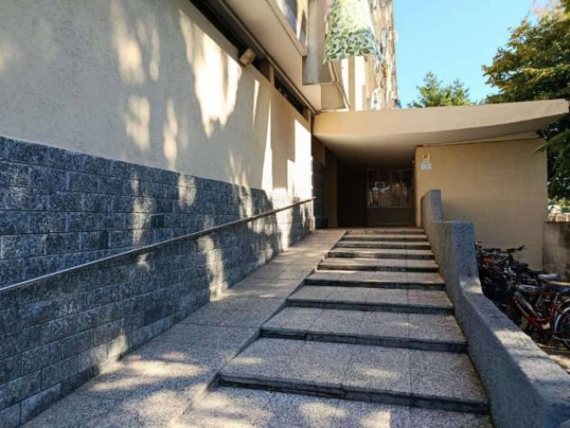 Immobile in asta di 95 m², box auto in vendita a Solaro - Foto 3