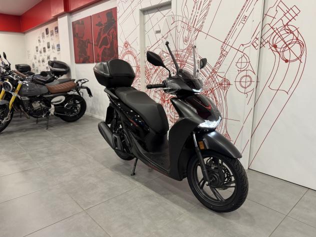 Honda SH 125 SH 125 SPORTY - bauletto keyless e parabrezza - YM 2026 - Foto 2