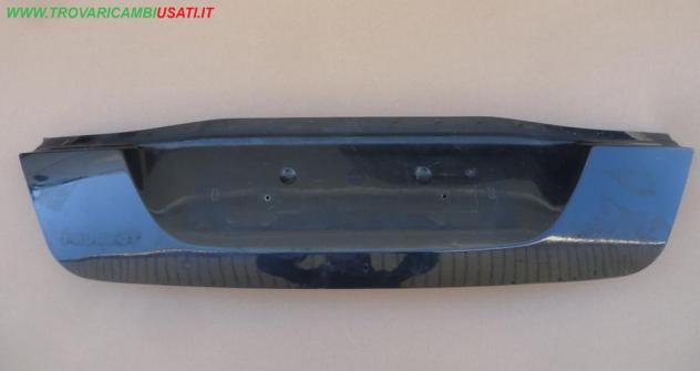 RIVESTIMENTO POST. EST. NERO MET.  Carrozzeria  Lamierati interni  Parete posteriore  Rives PEUGEOT - 207 CABRIO - 01-01-2007 - 01-06-2009, PEUGEOT -