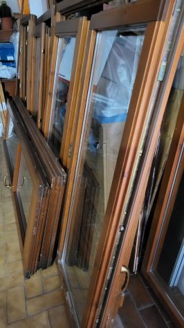 Vendita infissi in legno usati - Foto 2