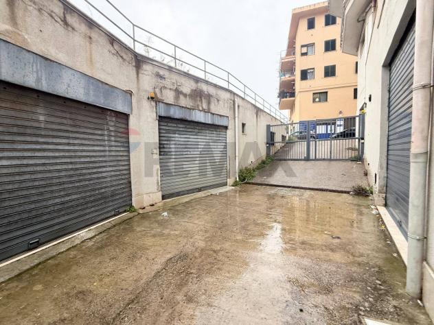 Magazzino in vendita a Bagheria