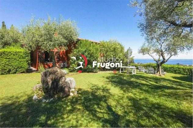 AF096 - VILLA BIFAMILIARE CON SPLENDIDA VISTA LAGO - Foto 18