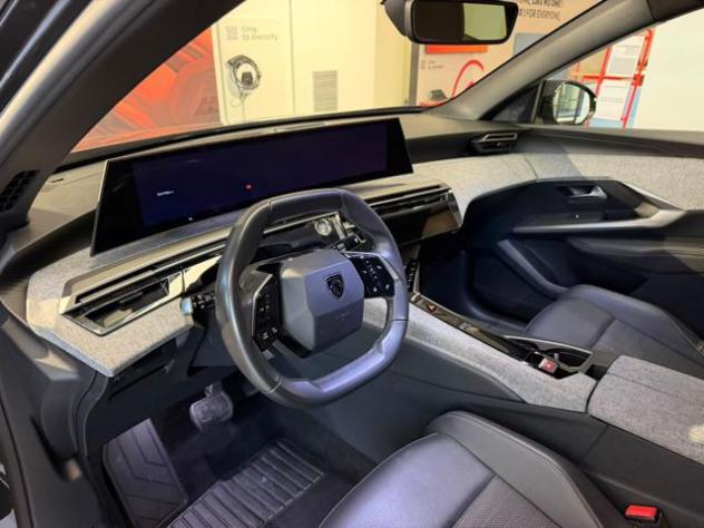 PEUGEOT 3008 Hybrid 136 e-DCS6 Allure rif. 24234907 - Foto 10
