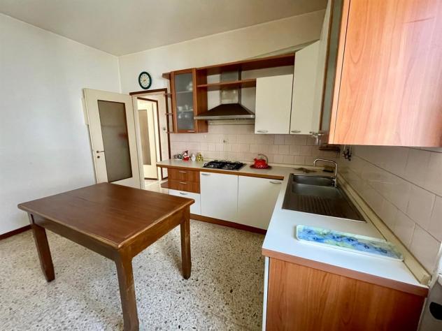 vo109 - ampio trilocale arredato ed indipendete box, cantina e soffitta - Foto 7