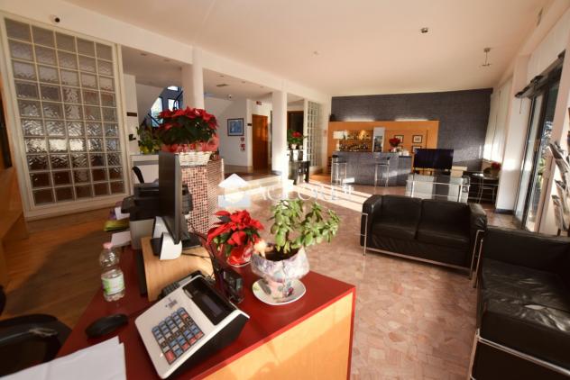 ALBERGO di 50 vani e di 5100 mq (TREVISO) rif. SWF3 - Foto 2