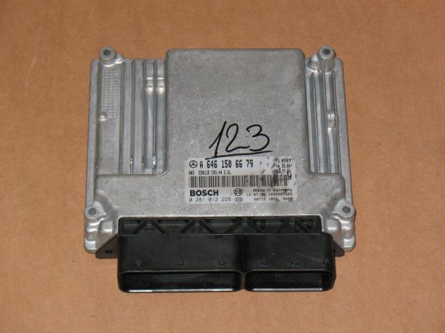 0281012228 ECU MERCEDES C2.2 L CR3.44 EDC16C2-7.44 A6461506679 EDC16C2-7
