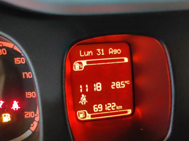 FIAT Panda Hybrid 1.0 70cv Hybrid City Cross AREA C FREE - Foto 9