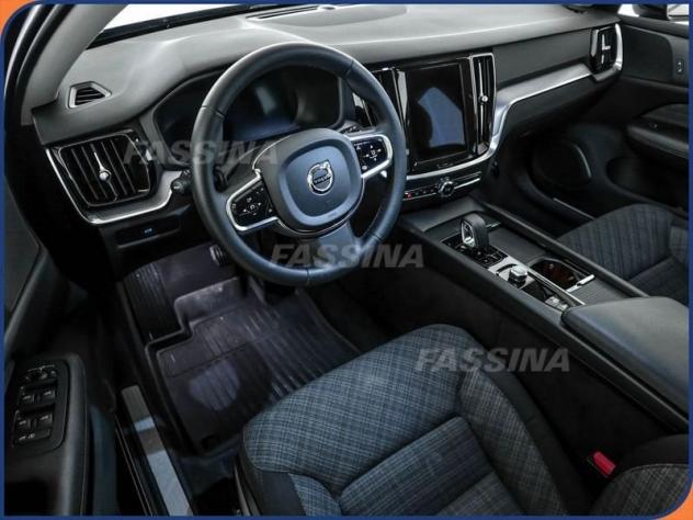 Volvo V60 Cross Country B4 (d) AWD automatico Core - Foto 9