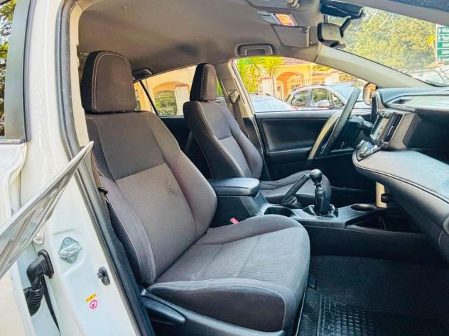 Toyota Rav 4 2.0 D-4D 4WD 20th Anniversario - Foto 8