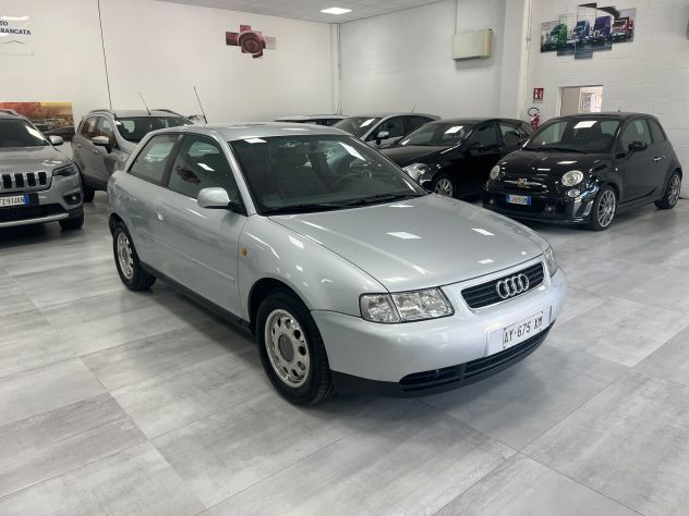 Audi A3 3p 1.8 - Foto 3