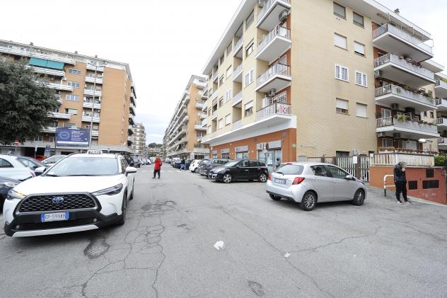 Box in Via Val Maggia - Foto 11