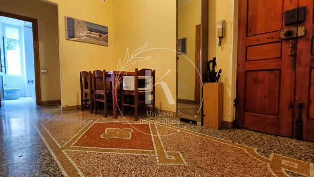 Pentalocale in vendita a Savona