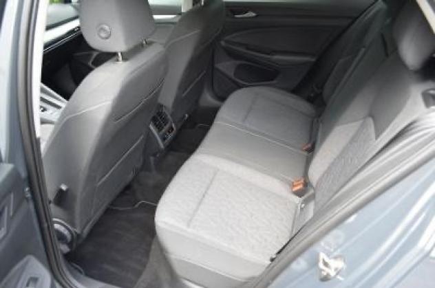 Volkswagen Golf 1.0 eTSI EVO DSG Life - Foto 8
