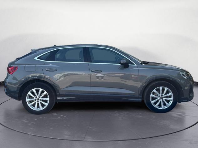 Audi Q3 Sportback 35 TDI Quattro S tronic Business Plus - Foto 8