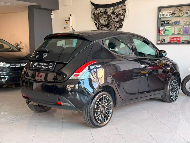 Lancia Ypsilon 1.3 MJT 16V 95 CV 5 porte S&S Elle - Foto 4