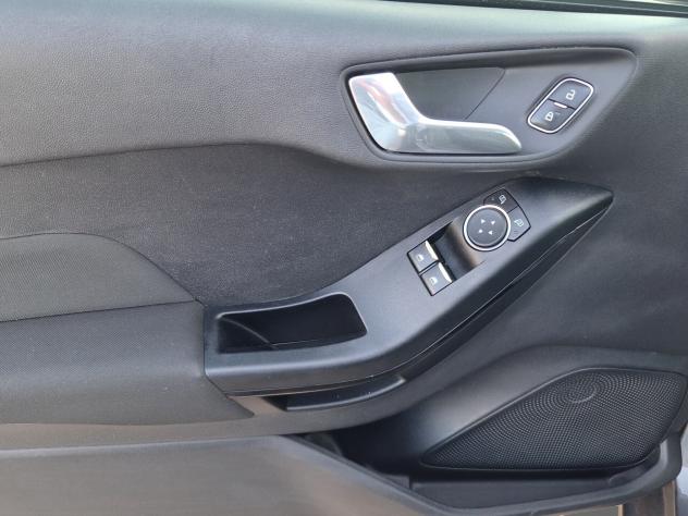 Ford Fiesta 1.5 TDCi 5 porte Plus - Foto 10