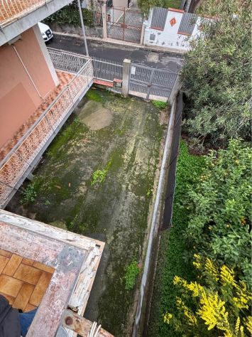 APPARTAMENTO 5 VANI + AREA A PARCHEGGIO - Foto 10