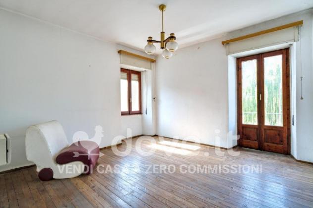 Appartamento di 120 m² con 4 locali in vendita a Poggiridenti