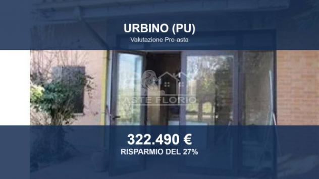 Immobile in asta di 394 m² con più di 5 locali e box auto in vendita a Urbino