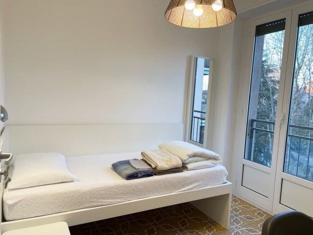 ROMA VIA LUCRINO – CAMERA/APPARTAMENTO PER STUDENTI LUISS – VICINO VIALE ROMANIA - Foto 9