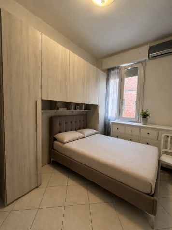 Stanza in appartamento in affitto a Bologna
